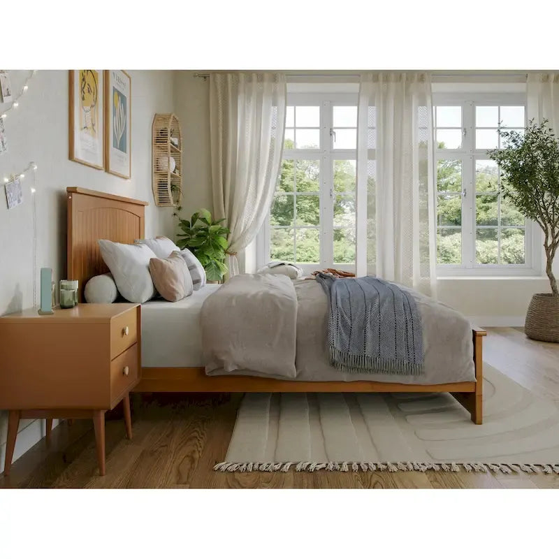 Solid Wood Low Profile Platform Bed with Grooved Headboard, Footboard and USB Charging